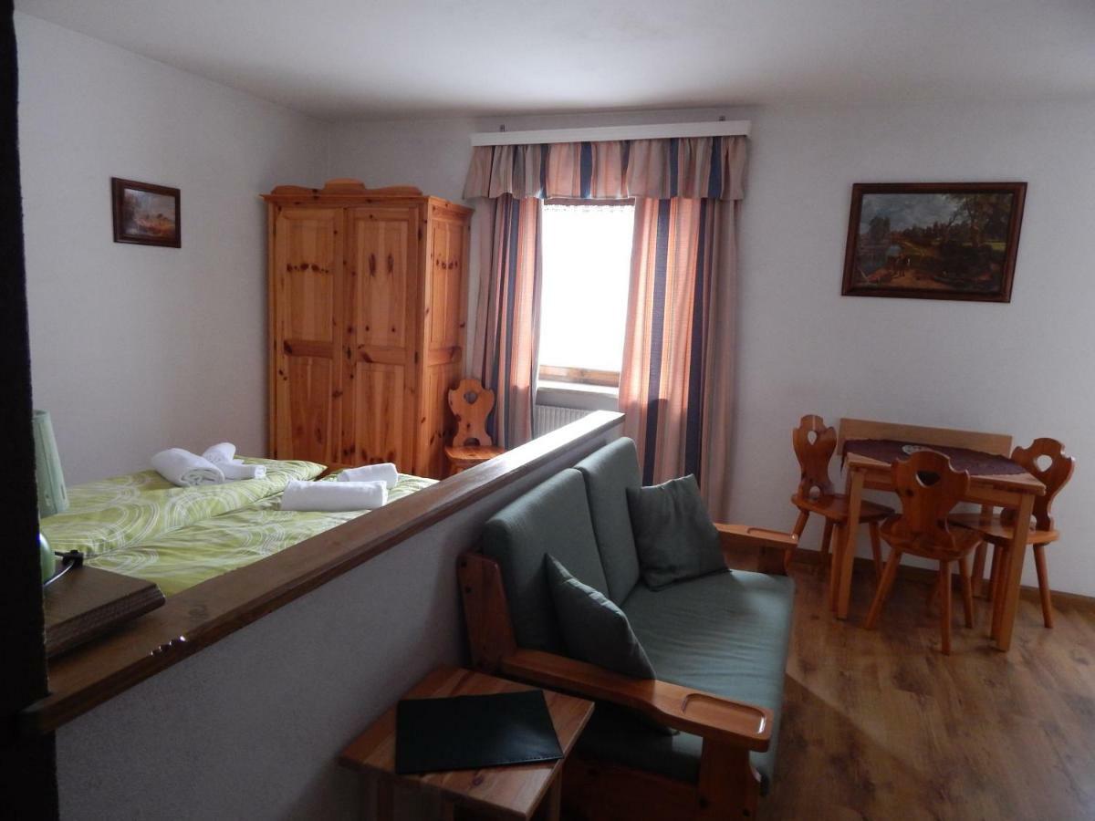 Residence La Pineta 帕多拉 外观 照片